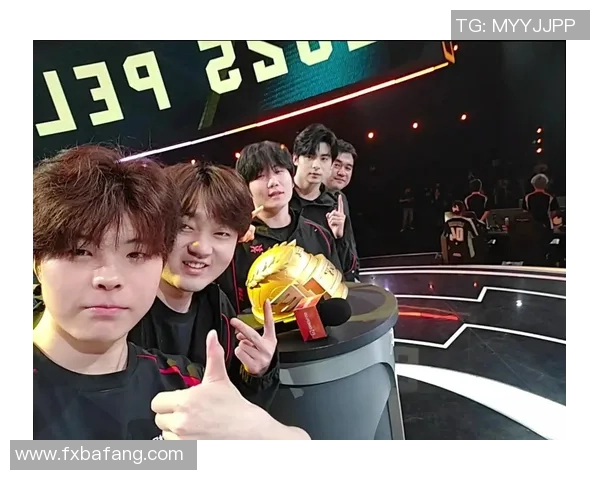 热议和平精英JDG战队实力提升背后的策略与挑战分析